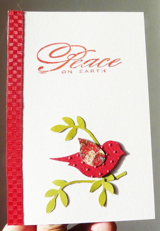 oiseau rouge motif